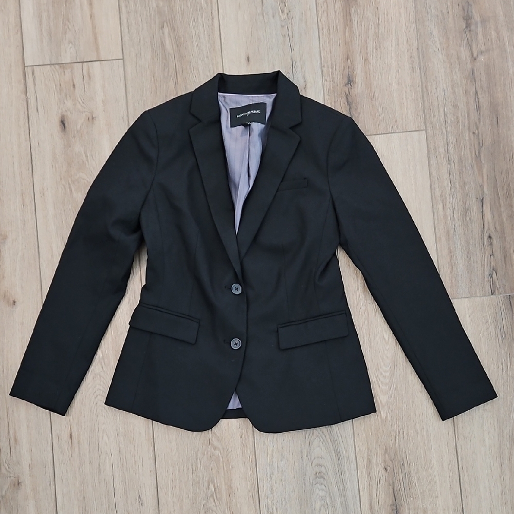 Banana Republic Black Women's Blazer Size 0 Petit.